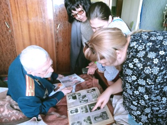 Светлана Глухова организовала посещение ветерана